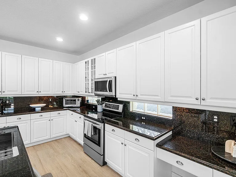7766 Monarch Ct — Photo 14