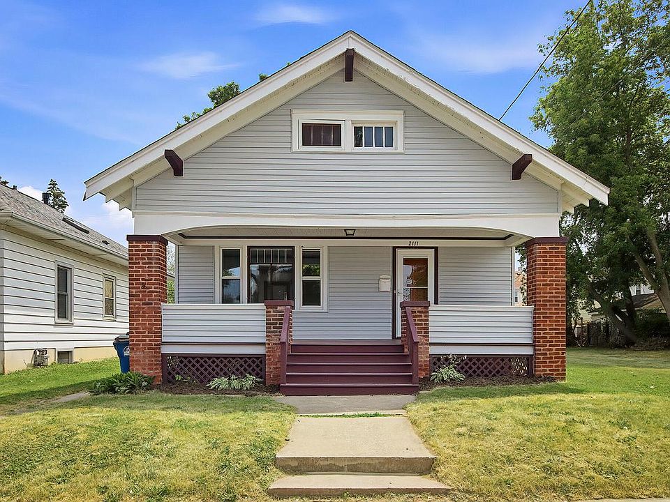 1st image of 2111 Lawn STREET