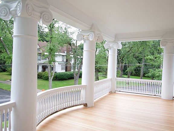 Front shared porch limited use