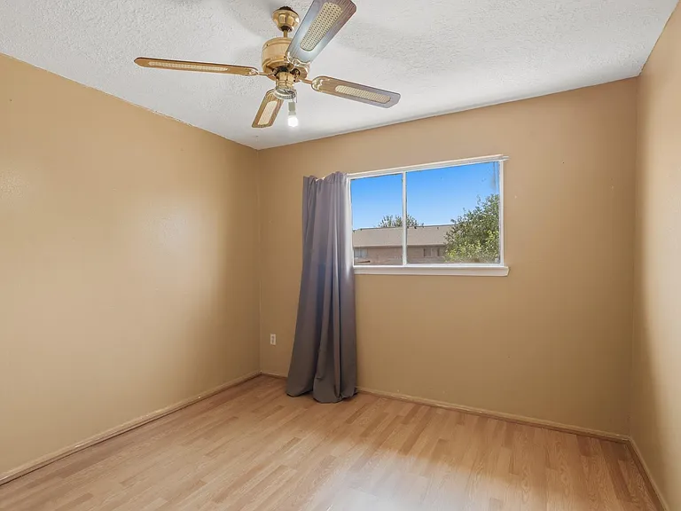12449 Sharpview Dr #2449 — Photo 19