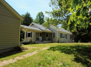 1318 Mashburn White Rd, Franklin, NC 28734