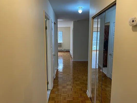 Rented by 18 REALTY | media 28