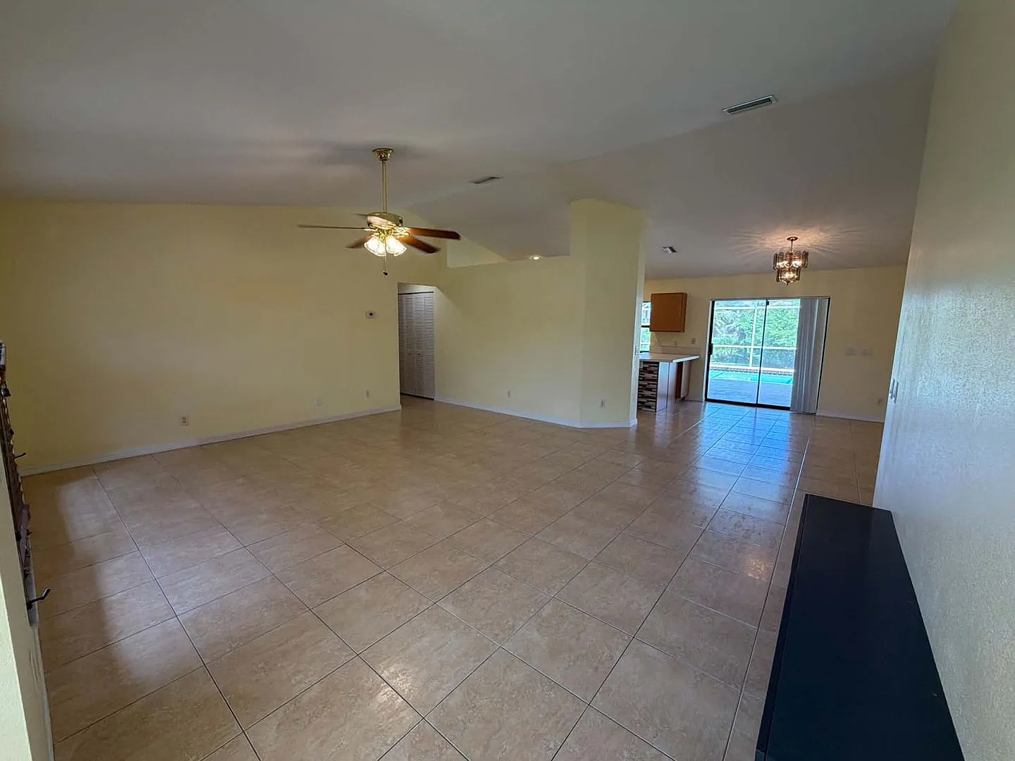 Inviting 3/2 Pool Home With Spacious Lanai and Modern Kitchen — Photo 2
