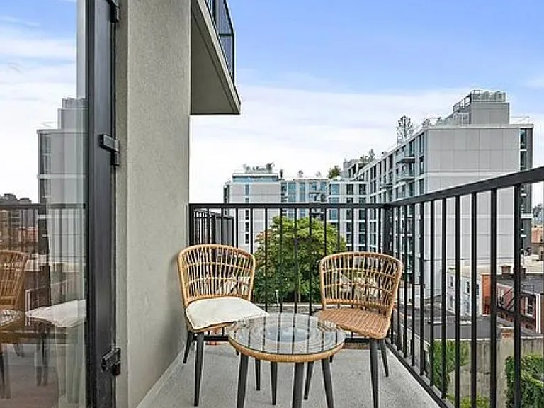 558 Sackett St #6E — Photo 6