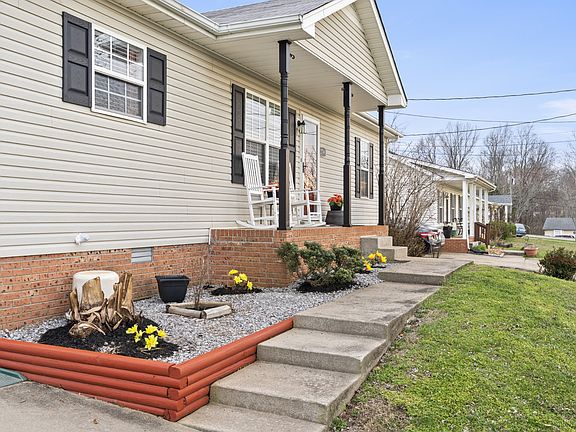 2nd image of 2799 Rome Ln