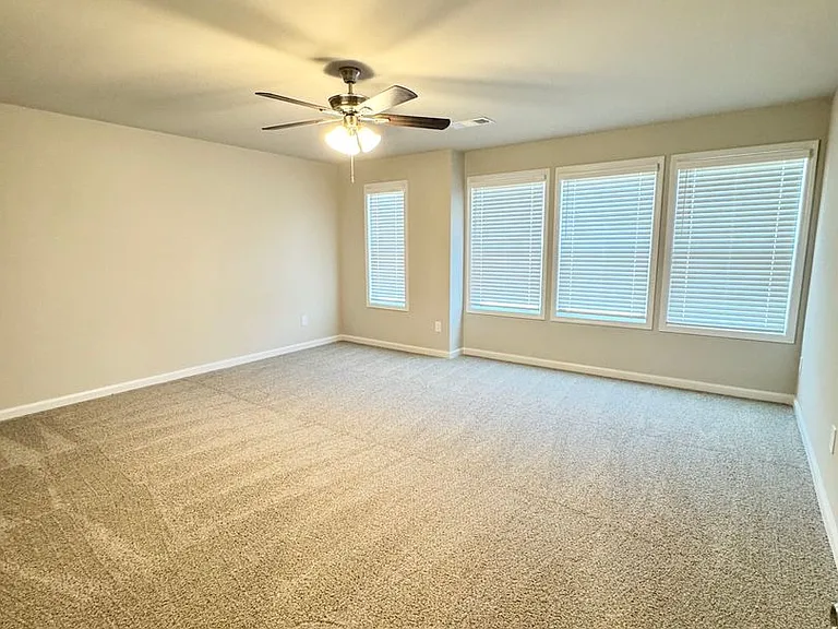 1205 McCoy St — Photo 18