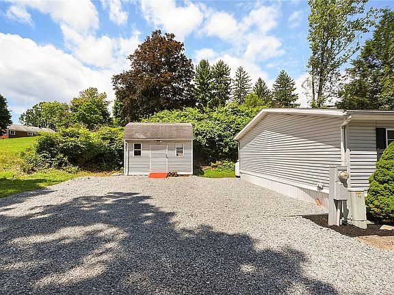 4th image of 431 Illinois Ln #65