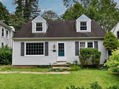 186 Columbus St, Chagrin Falls, OH, 44022