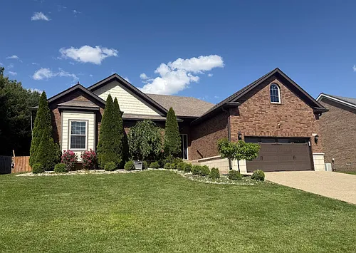 2822 Brassfield Cir Photo 1