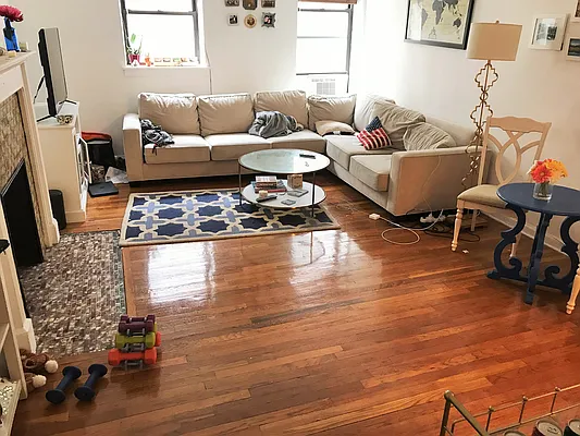 Rented by Joe Gotham LTD | media 12