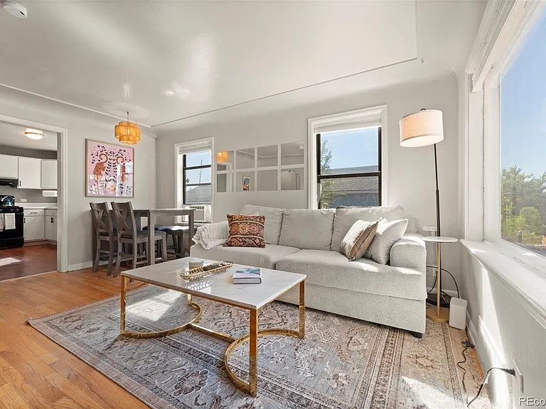 364 Meade St — Photo 3