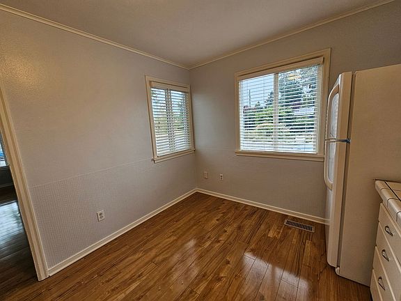 5th image of 4523 N 16th St