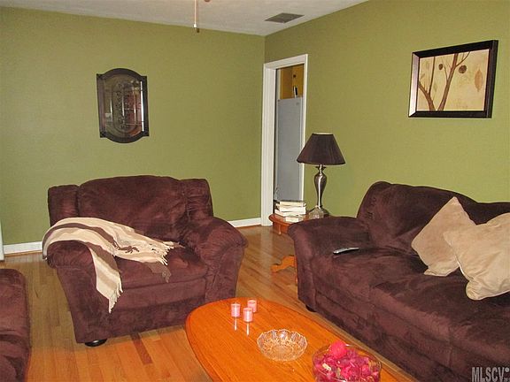 4th image of 1014 Garden St SE