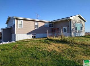 33180 484th Ave, Jefferson, SD 57038