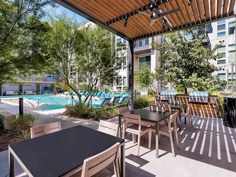 Korina & Alder at The Grove — Photo 19