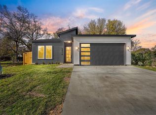 3819 Penelope St, Dallas, TX 75210