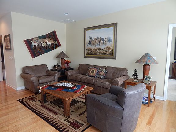 4th image of 9359 Sand Hill Drive