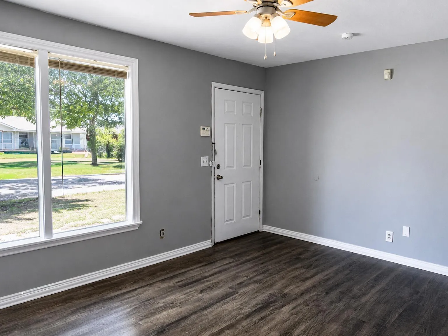 3 bed, 1.5 bath, 962 sqft, $1,395 — Photo 4
