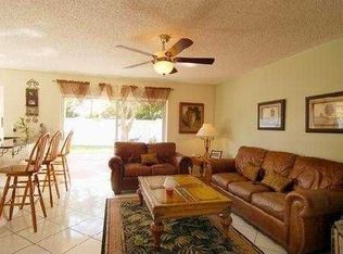 17532 NW 12th St, Pembroke Pines, FL 33029