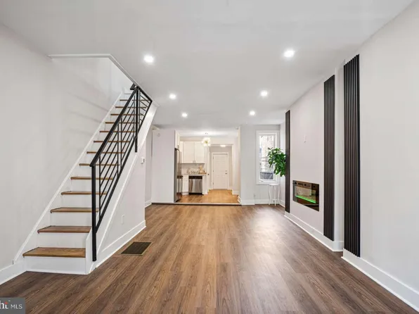 5536 Pemberton St, Philadelphia, PA 19143