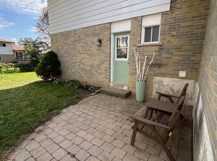 56 Bernick Dr, Barrie, ON L4M 2V5