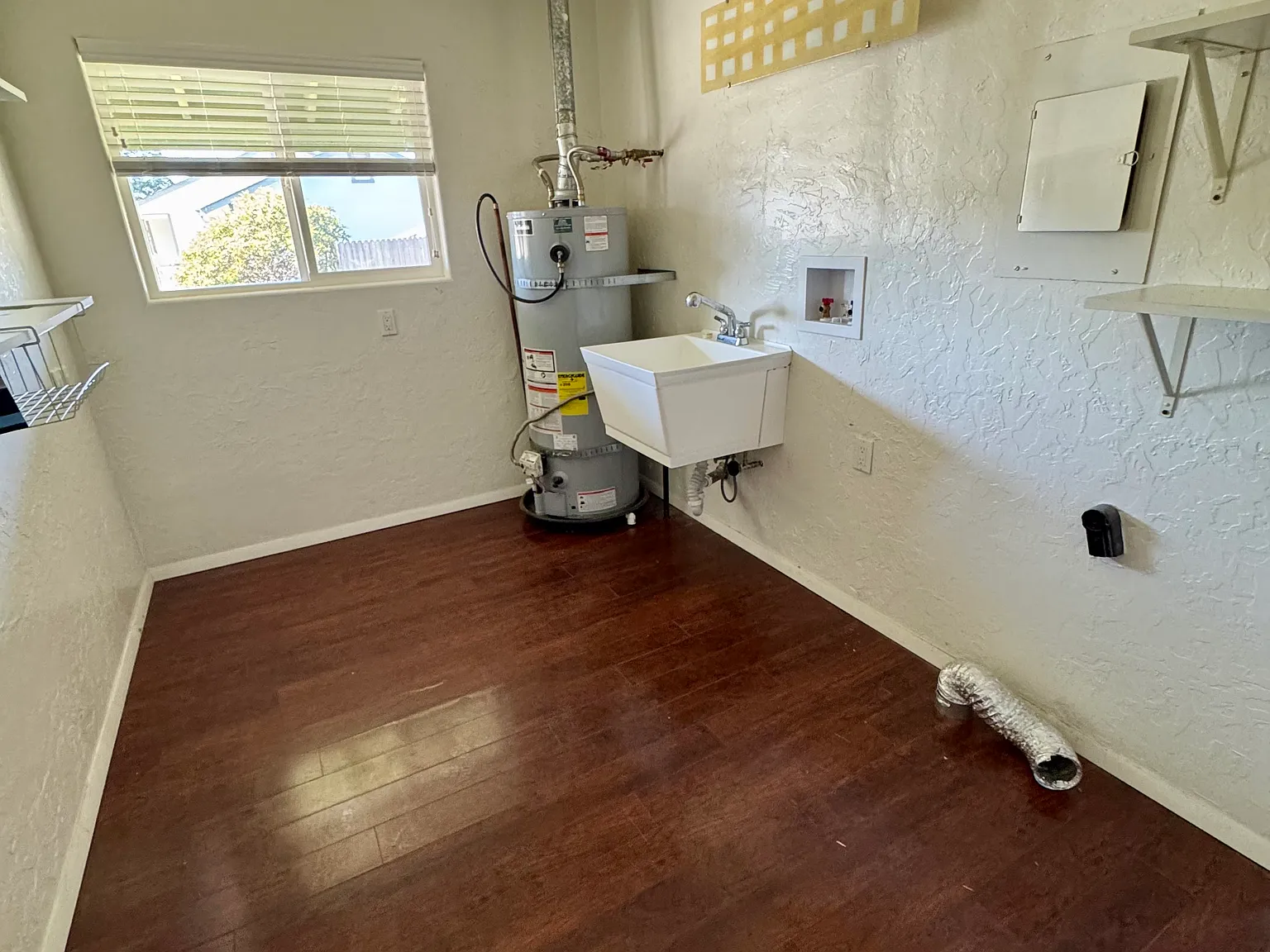 3 bed, 1865 sqft, $2,700 — Photo 4