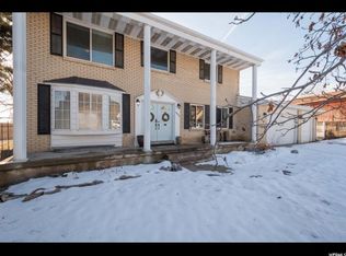 9684 S Shettleston Cir, South Jordan, UT 84009