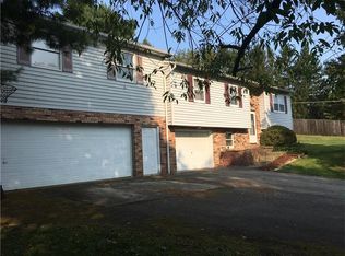 532 Steiner Bridge Rd, Valencia, PA 16059