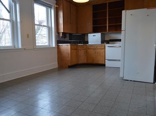 79 Coolidge St #3, Brookline, MA 02446