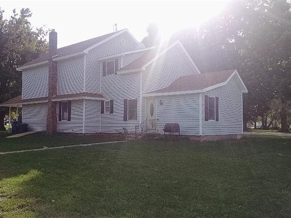 3rd image of 301 N Newton St