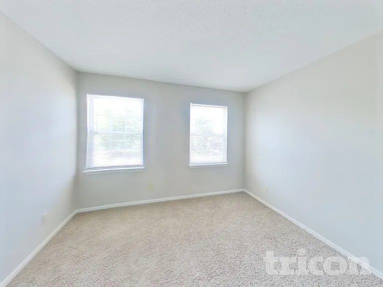 9822 Orange Blossom Trl — Photo 14