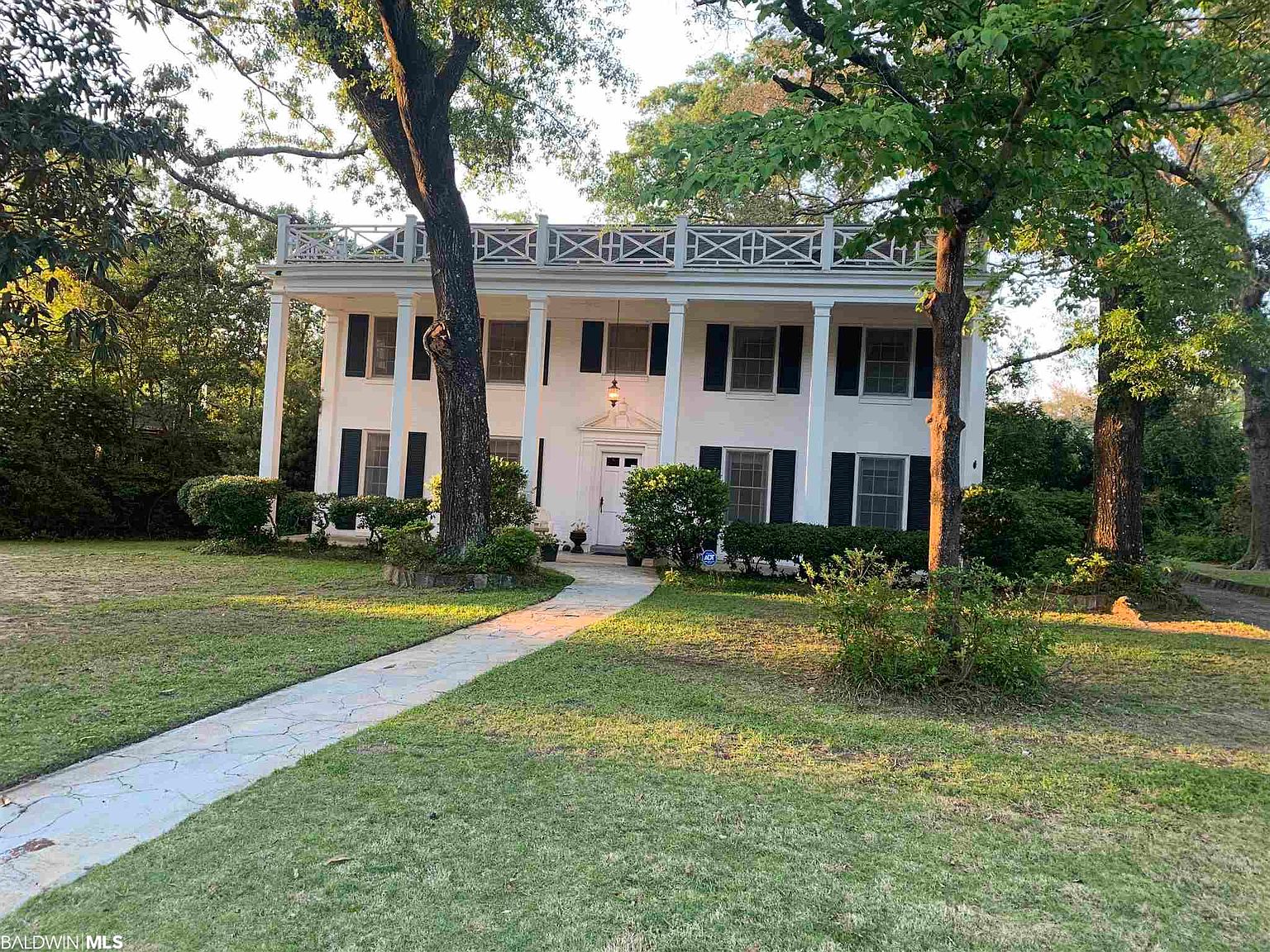 4530 Kingsway Dr, Mobile, AL 36608 Zillow