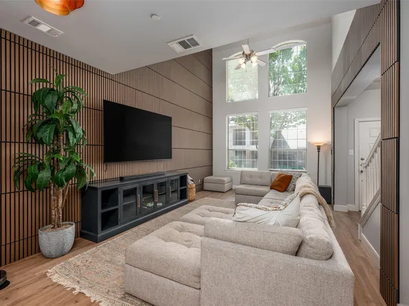575 S Virginia Hills Dr Unit 2404, McKinney, TX 75072