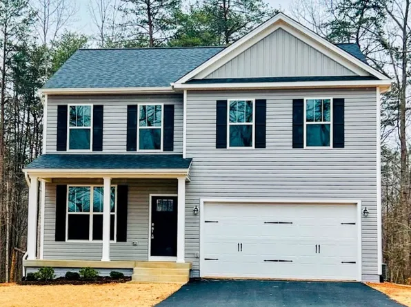 409 Confederate Dr, Locust Grove, VA 22508