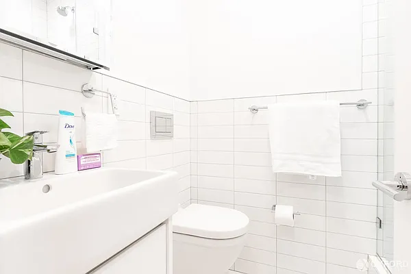 Rented by Oxford Property Group | media 16