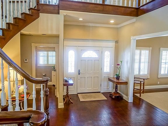 3rd image of 24232 Oak Vale Dr