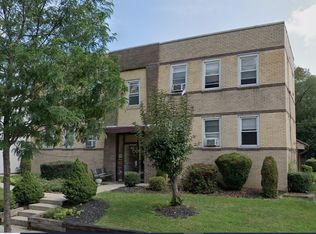 621 N Broad St #L2, Lansdale, PA 19446