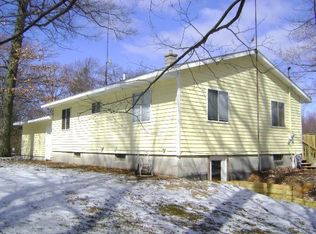 3401 W Giles Rd, Muskegon, MI 49445