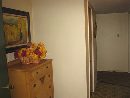 1st image of 120 Texas Dr