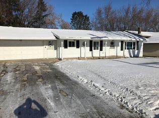 2969 Humboldt Rd, Green Bay, WI 54311