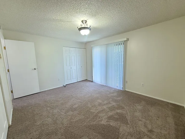 2121 E Upriver Dr #58 — Photo 12