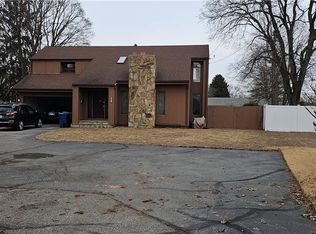 1091 Main Ave, Warwick, RI 02886