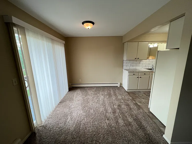 445 Shawmut Blvd NW — Photo 5
