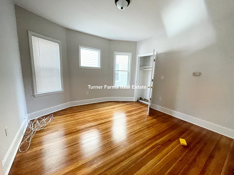 26 Taft St — Photo 14