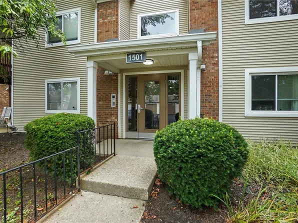 1501 Lake Pointe Way APT 8, Dayton, OH 45459