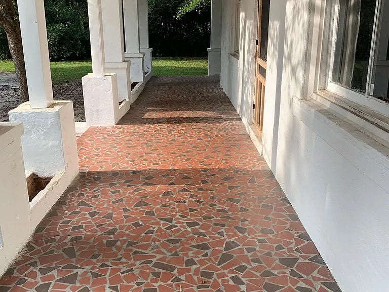 2309 Ruby Rd — Photo 2