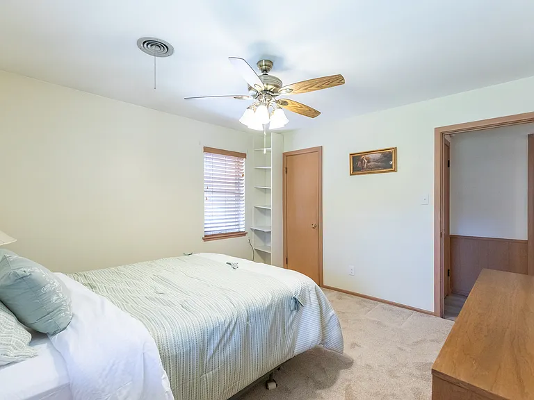 2609 Madison Ave — Photo 24