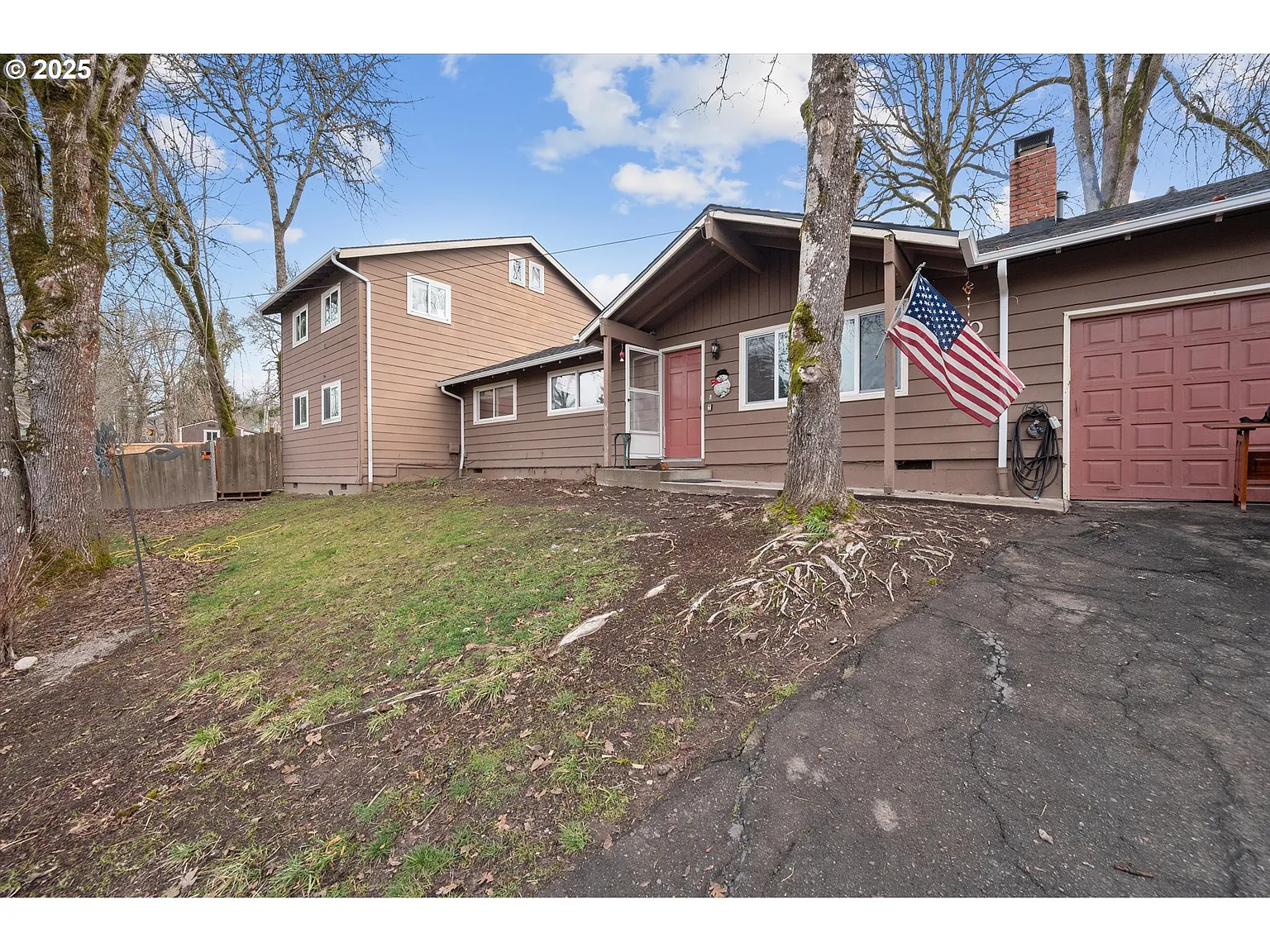7080 SW Taylors Ferry Rd photo 1