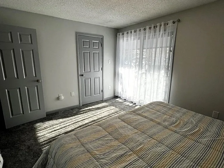 250 Cove Blvd #3 — Photo 19