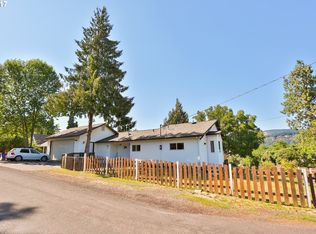 410 E Eugene St, HOOD RIVER, OR 97031